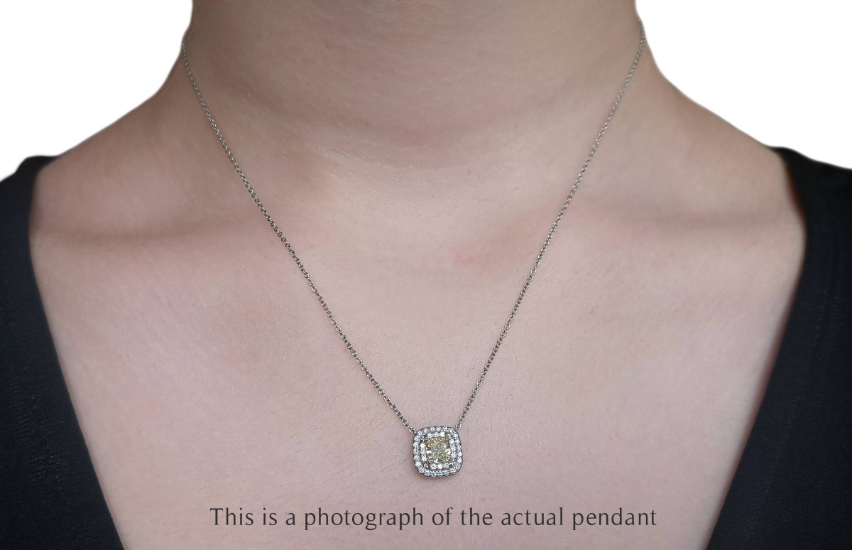 Tiffany & Co 0.52ct Fancy Yellow VS1 Diamond Soleste Pendant - Bloomsbury Manor Ltd
