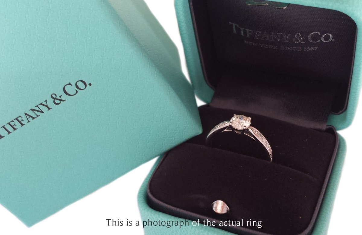 Tiffany & Co 0.62tcw I/VS2 Round Brilliant Diamond Harmony Engagement Ring - Bloomsbury Manor Ltd