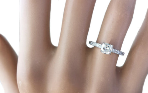 Tiffany & Co. 0.65tcw I/VS1 Triple XXX Novo Diamond Engagement Ring - Bloomsbury Manor Ltd