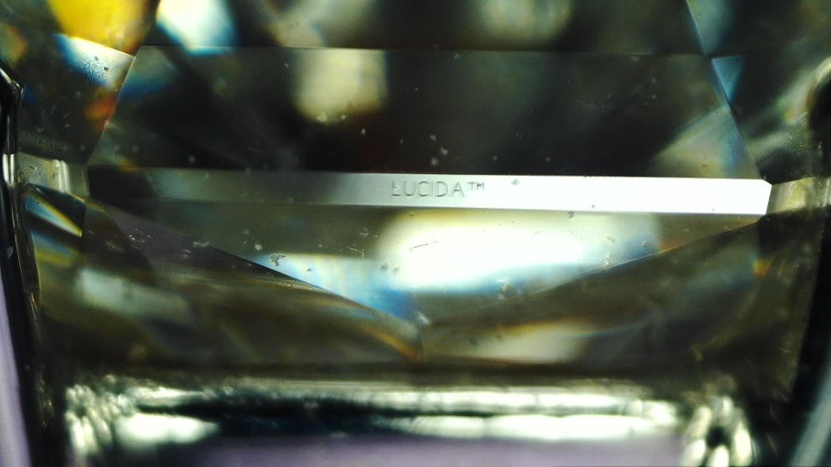 Tiffany & Co. 0.87ct F/VS2 Lucida Diamond Engagement Ring - Bloomsbury Manor Ltd