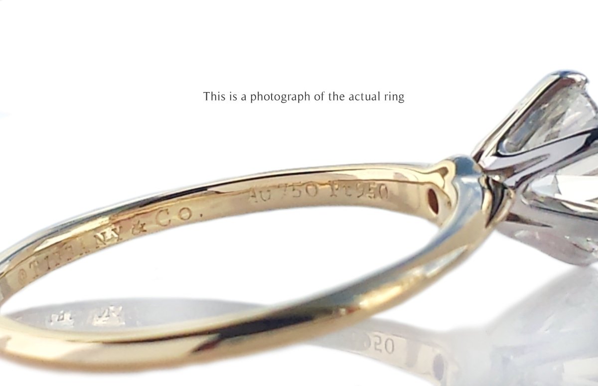 Tiffany & Co 0.96ct G/VVS2 Round Brilliant Diamond 18k Gold Engagement Ring - Bloomsbury Manor Ltd