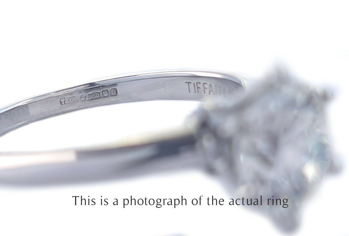 Tiffany & Co 1.22ct I/VS1 Round Brilliant Diamond Engagement Ring - Bloomsbury Manor Ltd