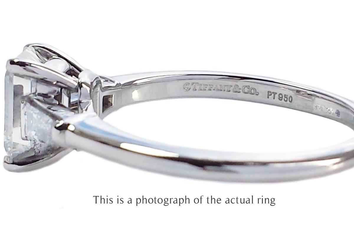 Tiffany & Co 1.61ct H/VVS2 Emerald Cut & Tapered Baguette Diamond Engagement Ring - Bloomsbury Manor Ltd