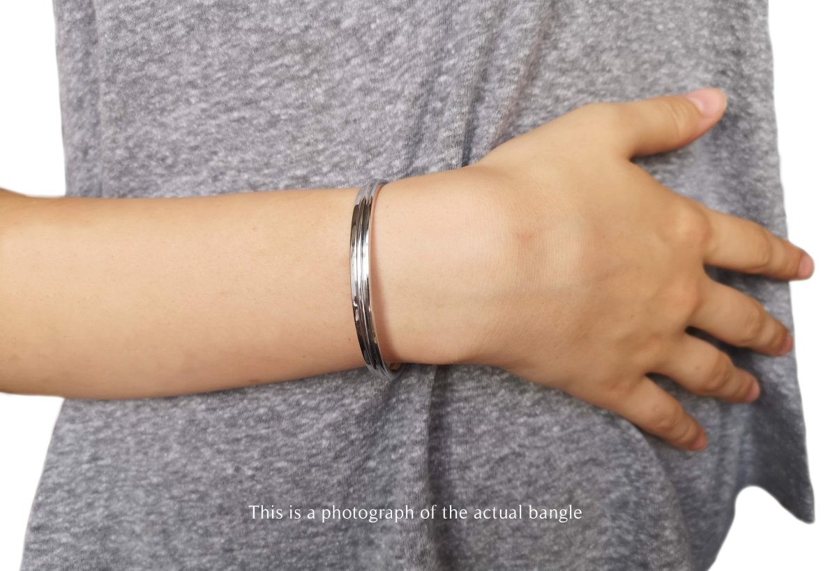 Tiffany & Co 18k White Gold Diamond Detail Cuff Bracelet - Bloomsbury Manor Ltd