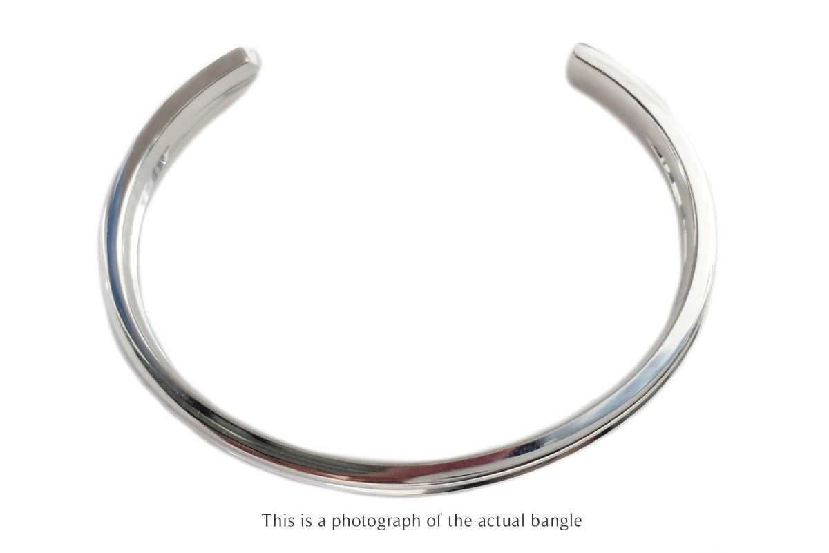 Tiffany & Co 18k White Gold Diamond Detail Cuff Bracelet - Bloomsbury Manor Ltd