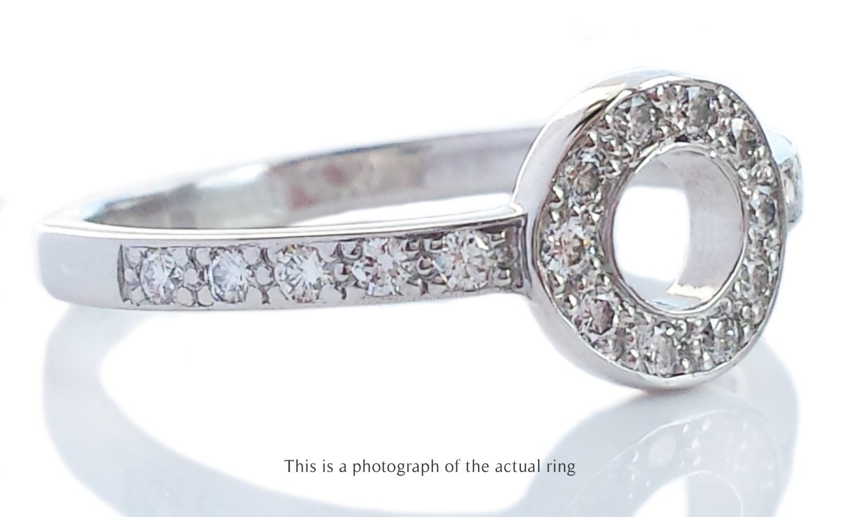 Tiffany & Co Circle Diamond Platinum Ring - Bloomsbury Manor Ltd