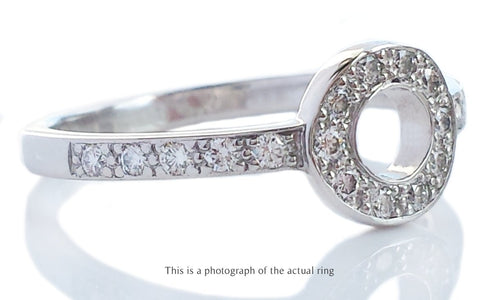 Tiffany & Co Circle Diamond Platinum Ring - Bloomsbury Manor Ltd