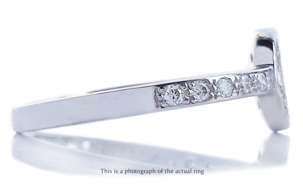 Tiffany & Co Circle Diamond Platinum Ring - Bloomsbury Manor Ltd