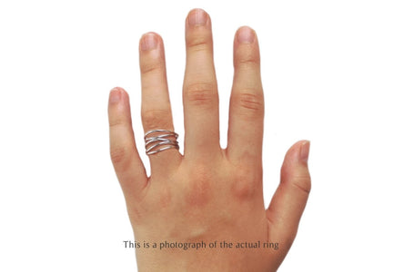 Tiffany & Co Elsa Peretti 18 White Gold Wave Ring - Bloomsbury Manor Ltd