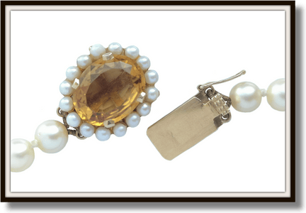 Vintage 1940s Cultured Pearl Necklace with 7.30ct Citrine Clasp - Bloomsbury Manor Ltd