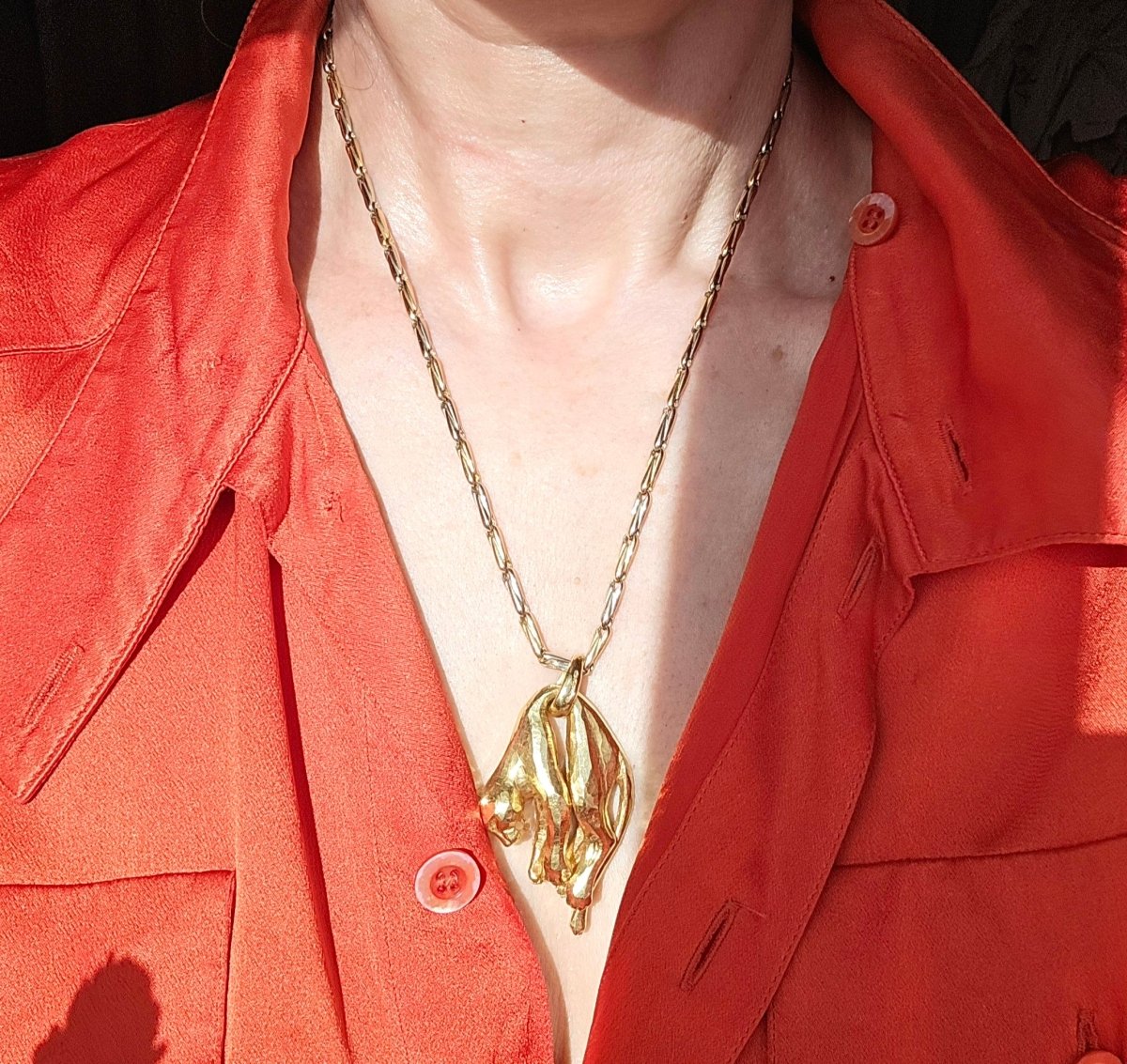 Vintage 1981 Cartier Large Panthère Molle Pendant Necklace with Chain - Bloomsbury Manor Ltd