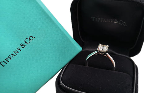 Tiffany & Co. 1.08ct H/VVS2 Lucida Diamond Engagement Ring in box