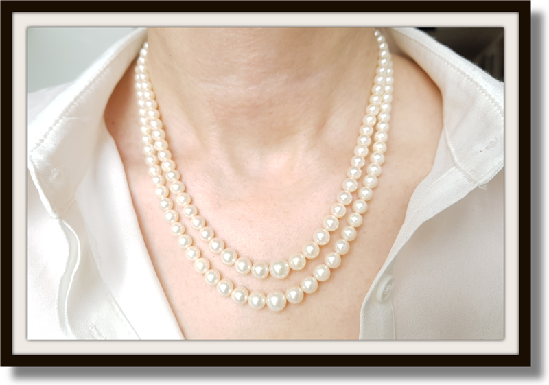 Vintage Akoya Graduated Cultured Pearl Necklace 9k Gold Clasp