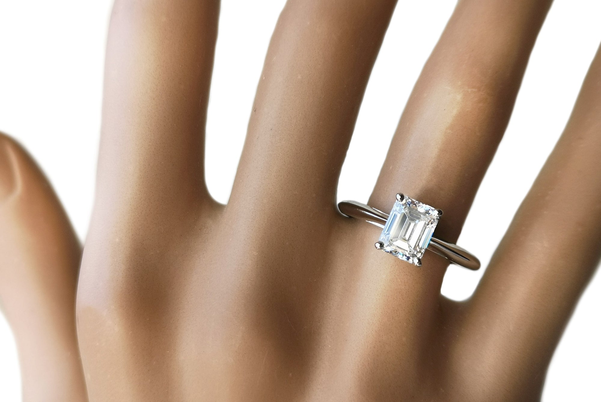 Tiffany & Co. 1.47ct D/VS1 Emerald Cut Diamond Engagement Ring