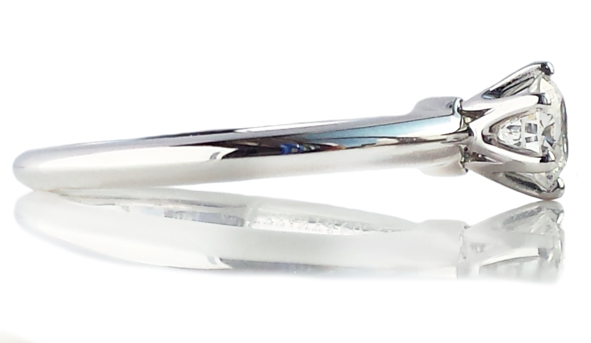 Tiffany & Co. 0.45ct F/SI1 Round Brilliant Cut Diamond Engagement Ring