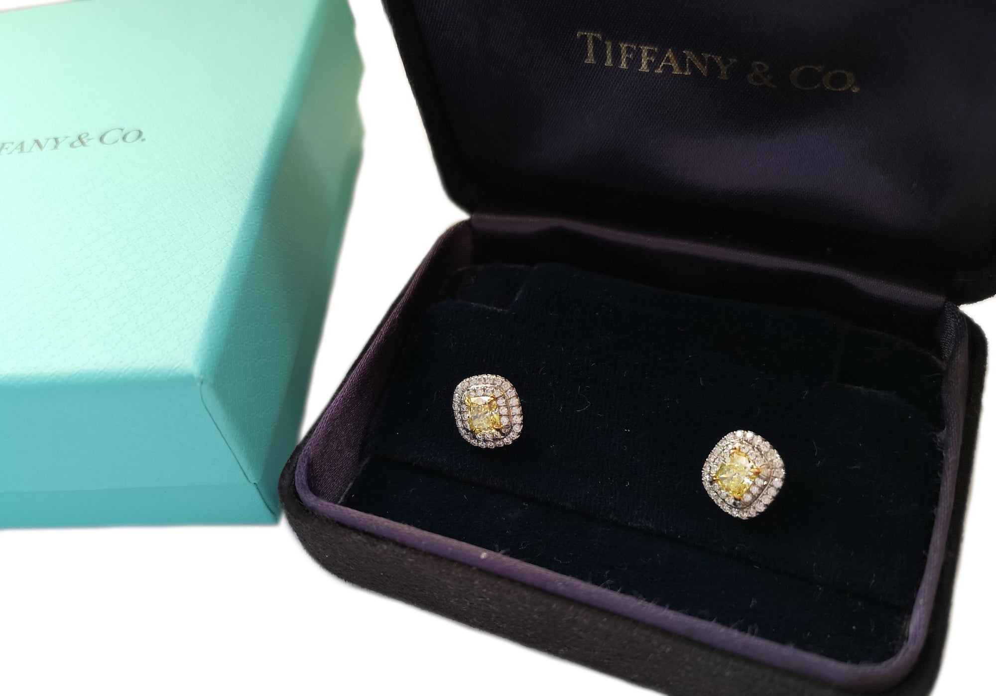 Tiffany & Co. 1.06tcw FI/VVS2/IF Fancy Intense Yellow Diamond Soleste Earrings