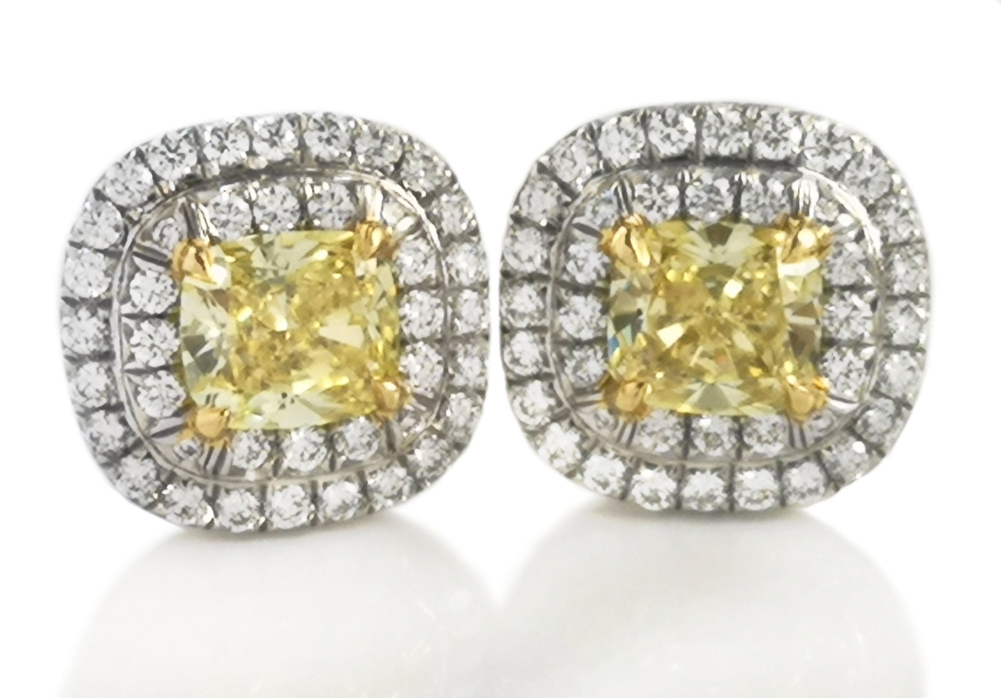 Tiffany & Co. 1.06tcw FI/VVS2/IF Fancy Intense Yellow Diamond Soleste Earrings