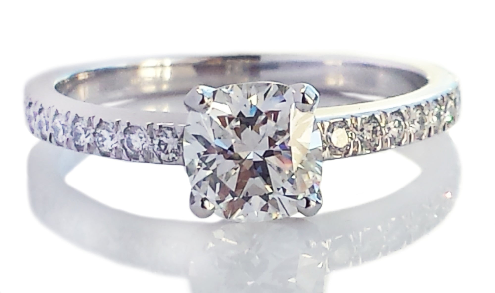 Tiffany & Co. 0.99tcw F/VVS1 Novo Diamond Engagement Ring
