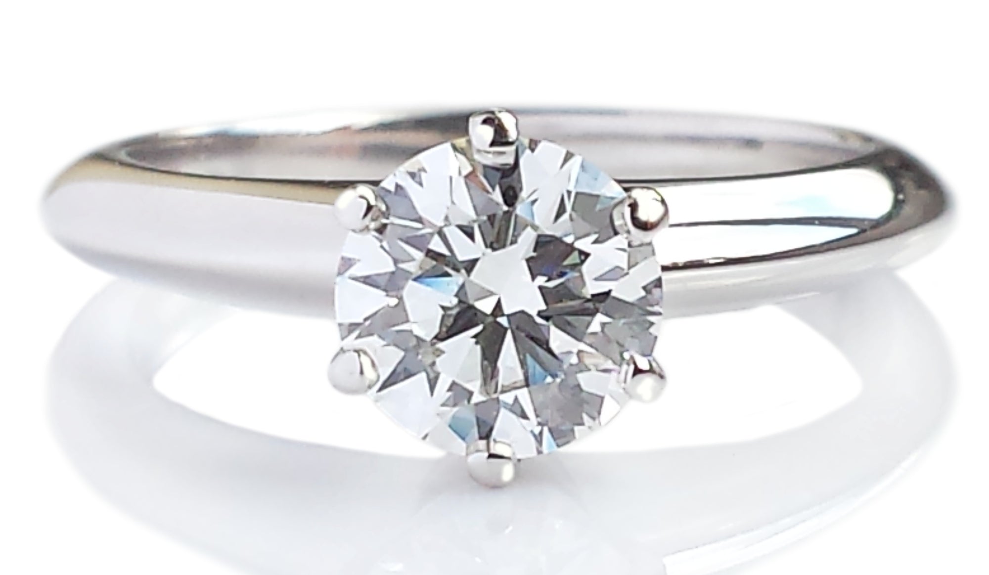 Tiffany & Co. 0.88ct I/VVS2 Triple XXX Round Brilliant Diamond Engagement Ring