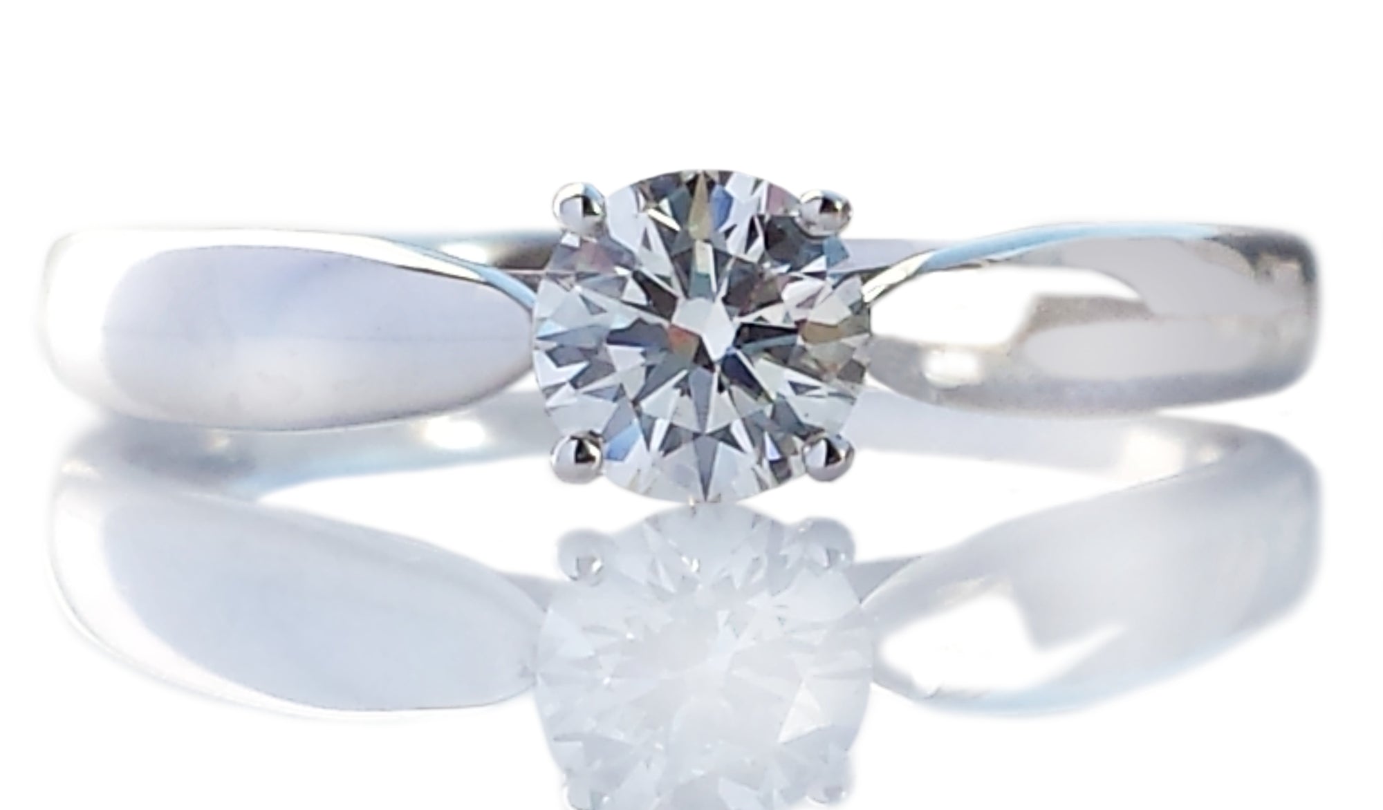 Tiffany & Co. 0.30ct G/VS Harmony Round Brilliant Diamond Engagement Ring