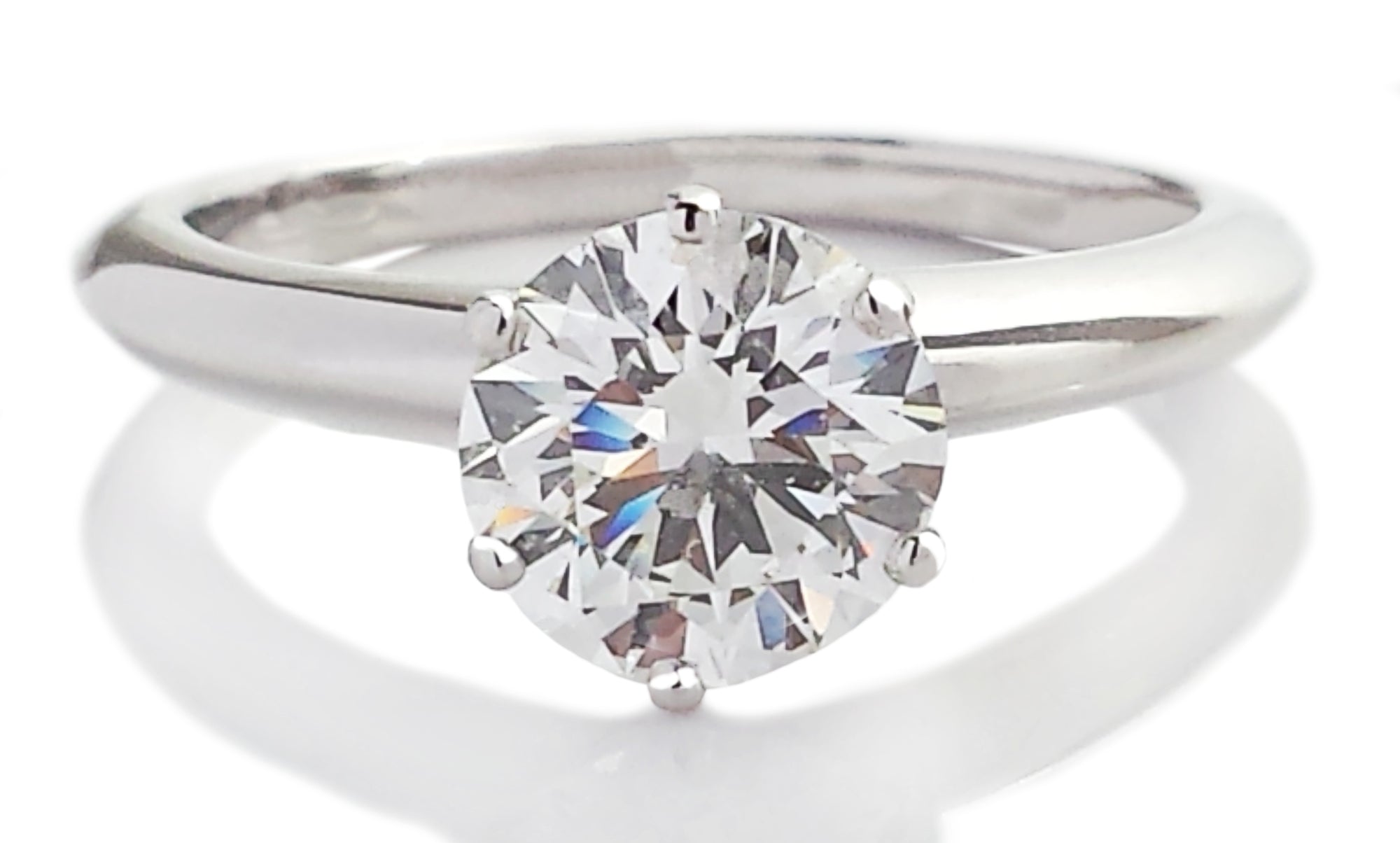Tiffany & Co 1.37ct H/VVS2 Round Brilliant Engagement Ring