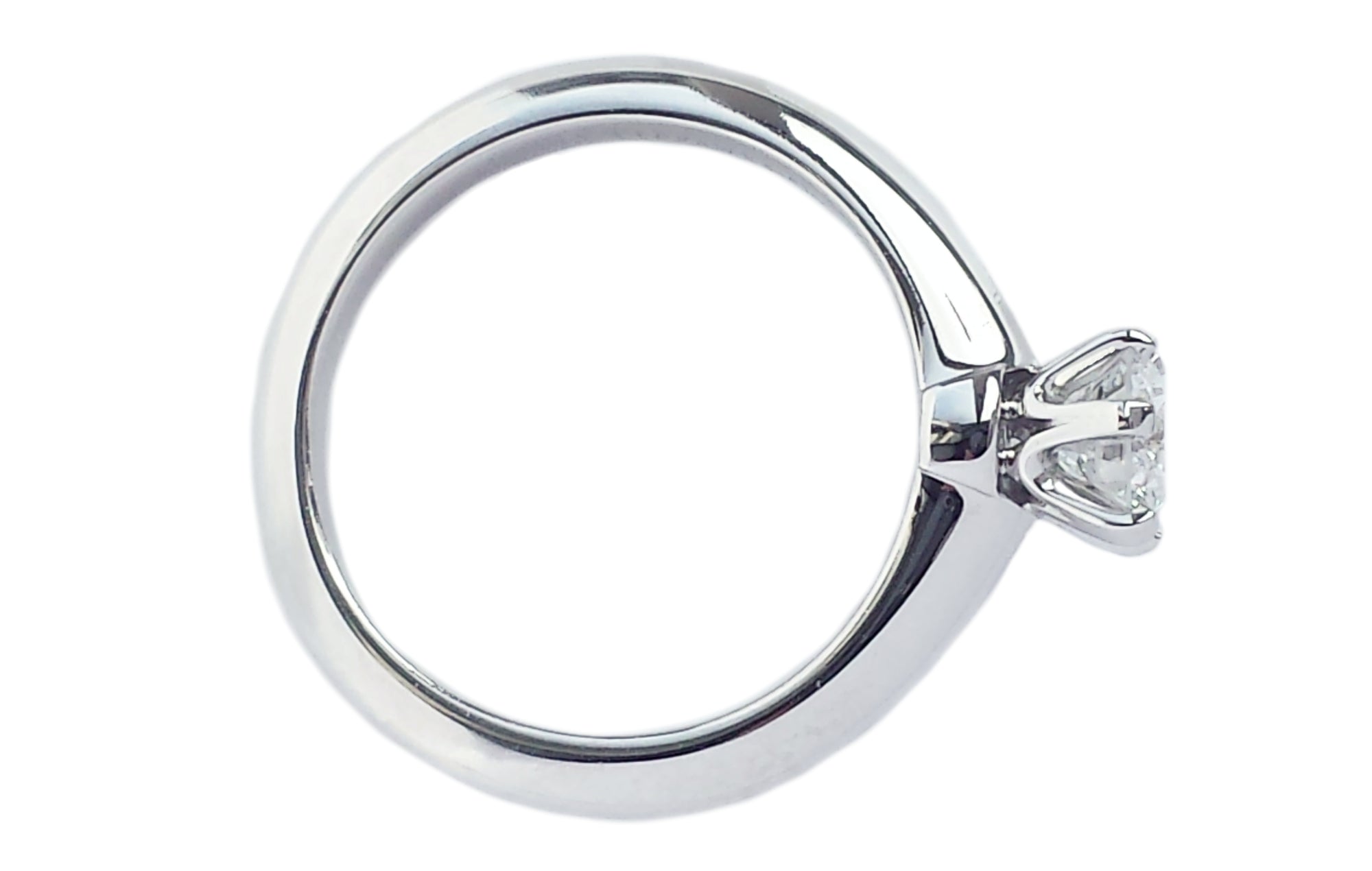 Tiffany & Co. 0.51ct G/VS Round Brilliant Diamond Engagement Ring