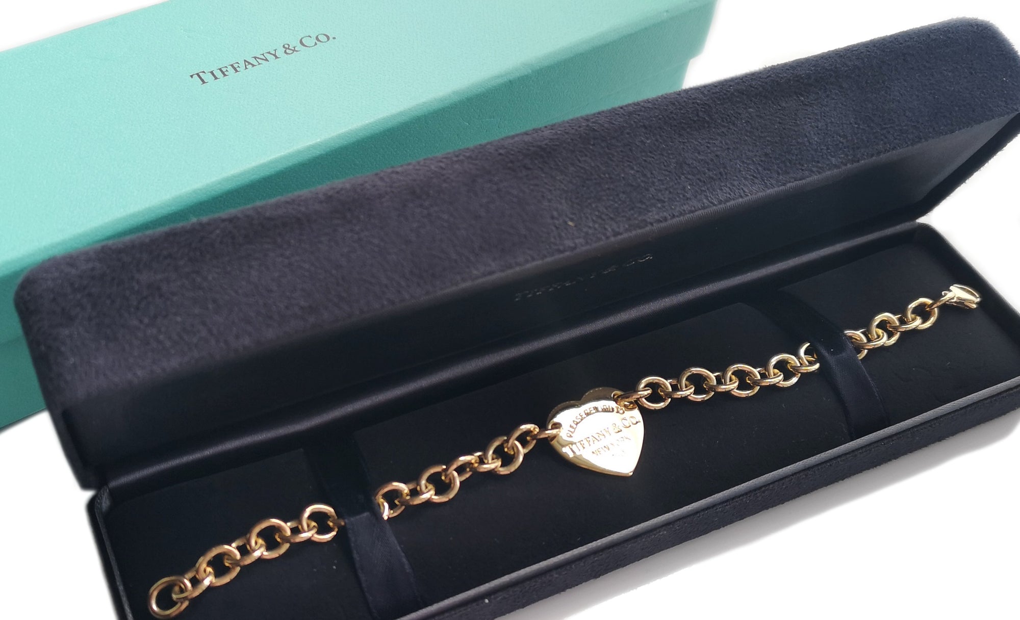 Tiffany & Co. Return to Tiffany Heart Bracelet
