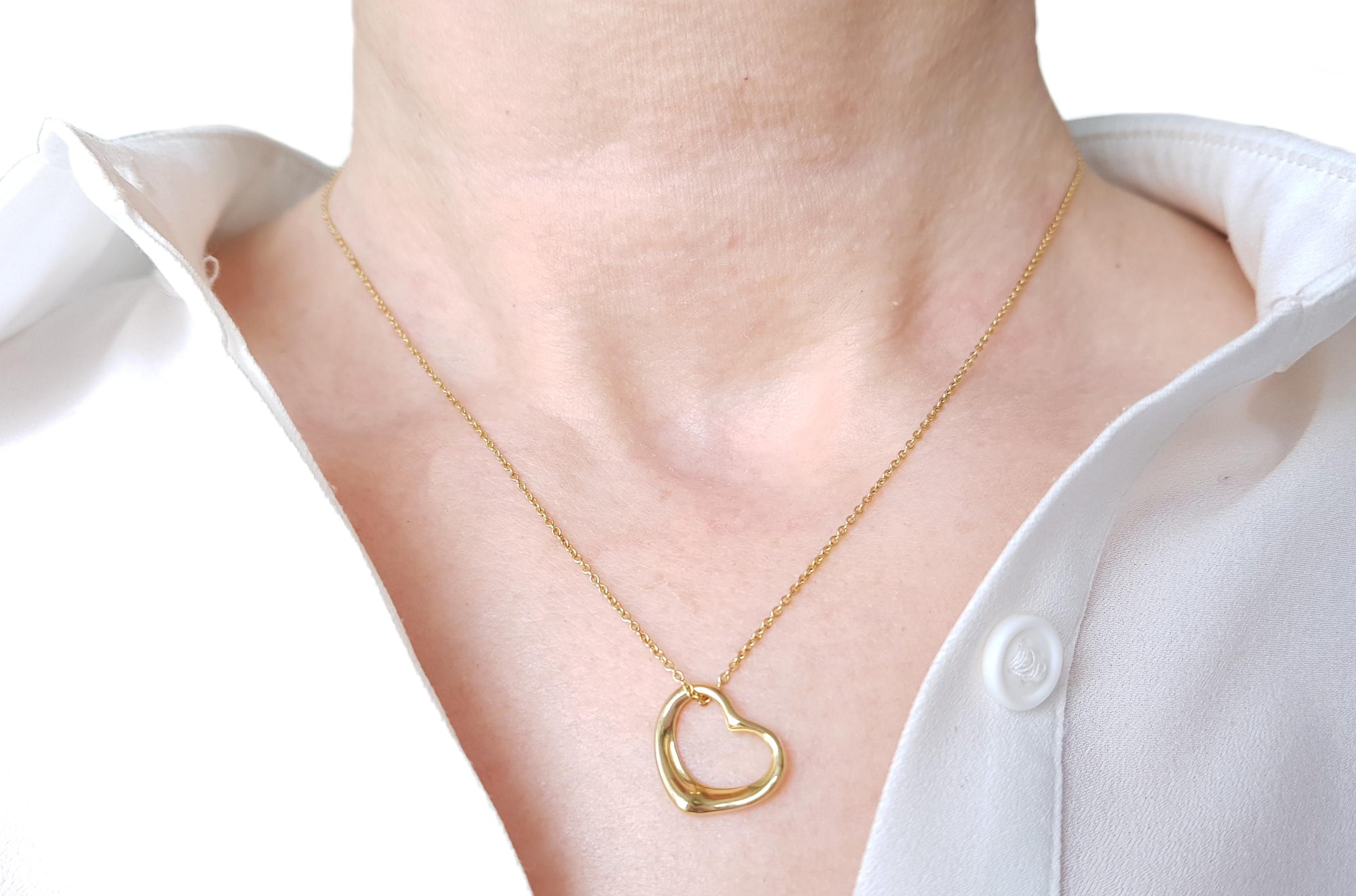 Tiffany and Co. Silver Open Heart Pendant Necklace – Votre Luxe