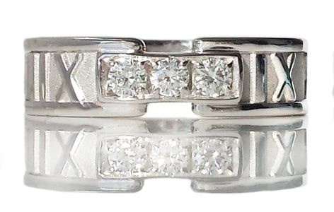 Tiffany & Co .15ct Diamond Atlas Ring 750 (gold)