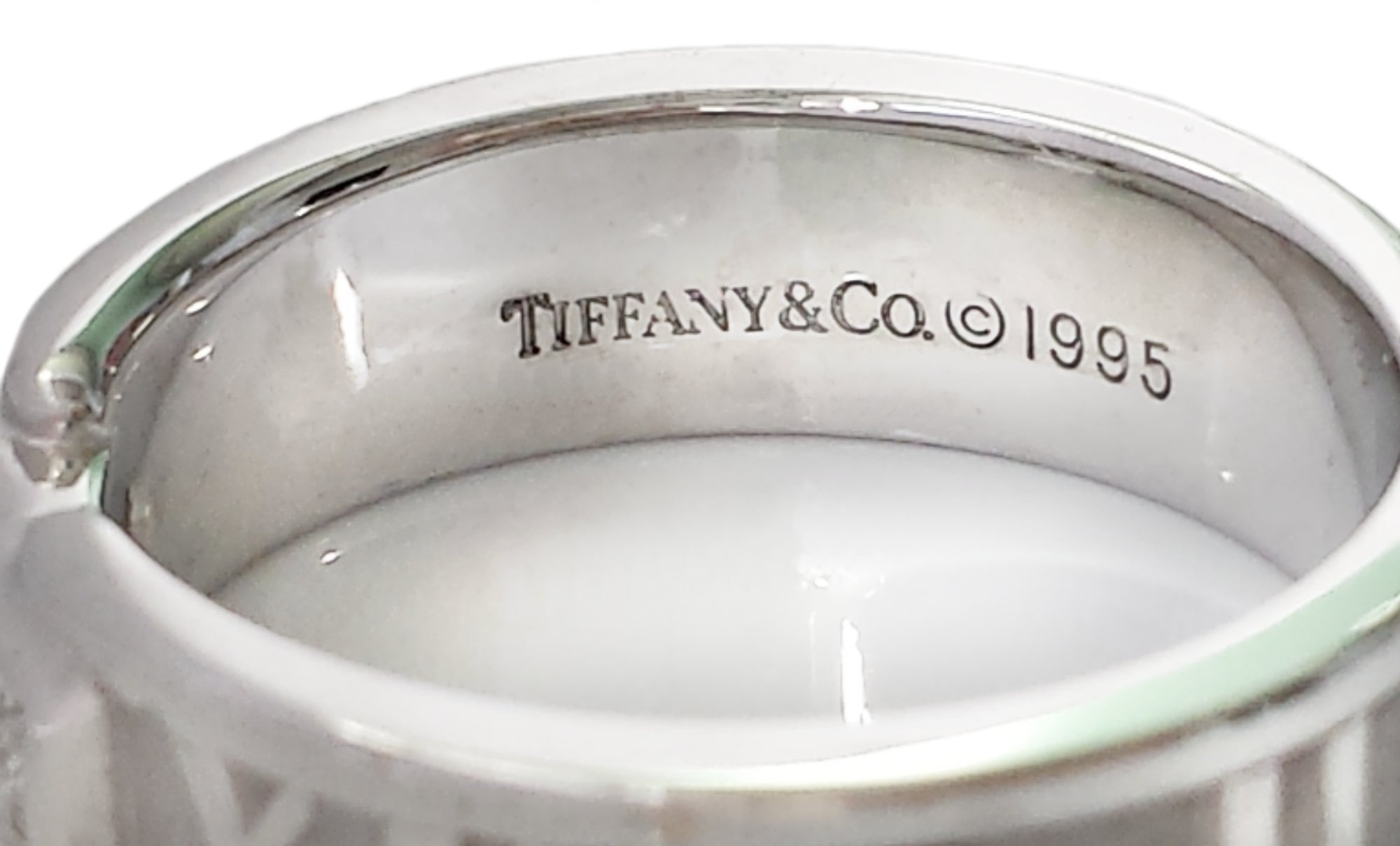 Tiffany & Co .15ct Diamond Atlas Ring 750 (gold) SZ K 1/2
