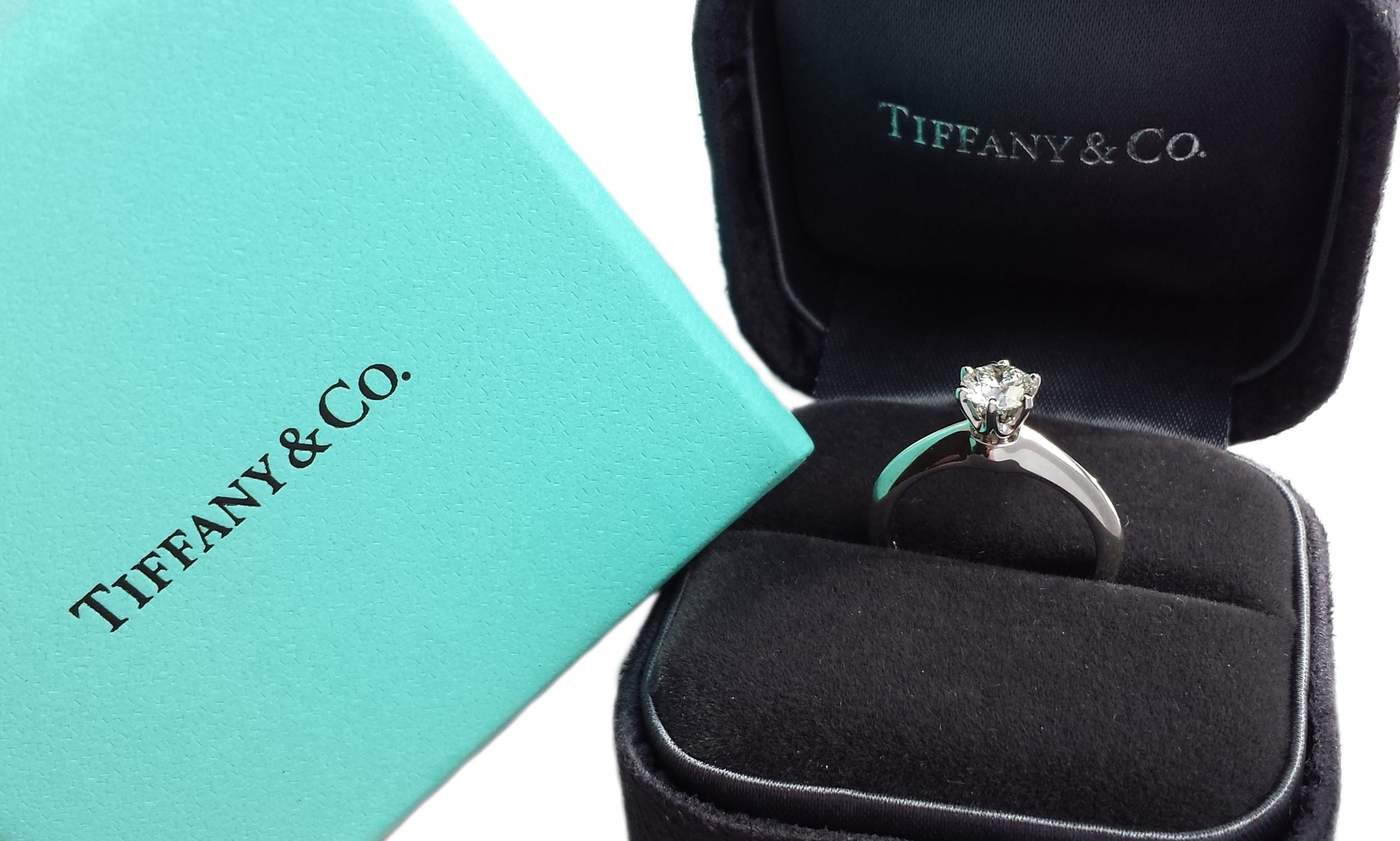 Tiffany & Co. 0.52ct E/VS2 Triple XXX Round Brilliant Diamond Engagement Ring