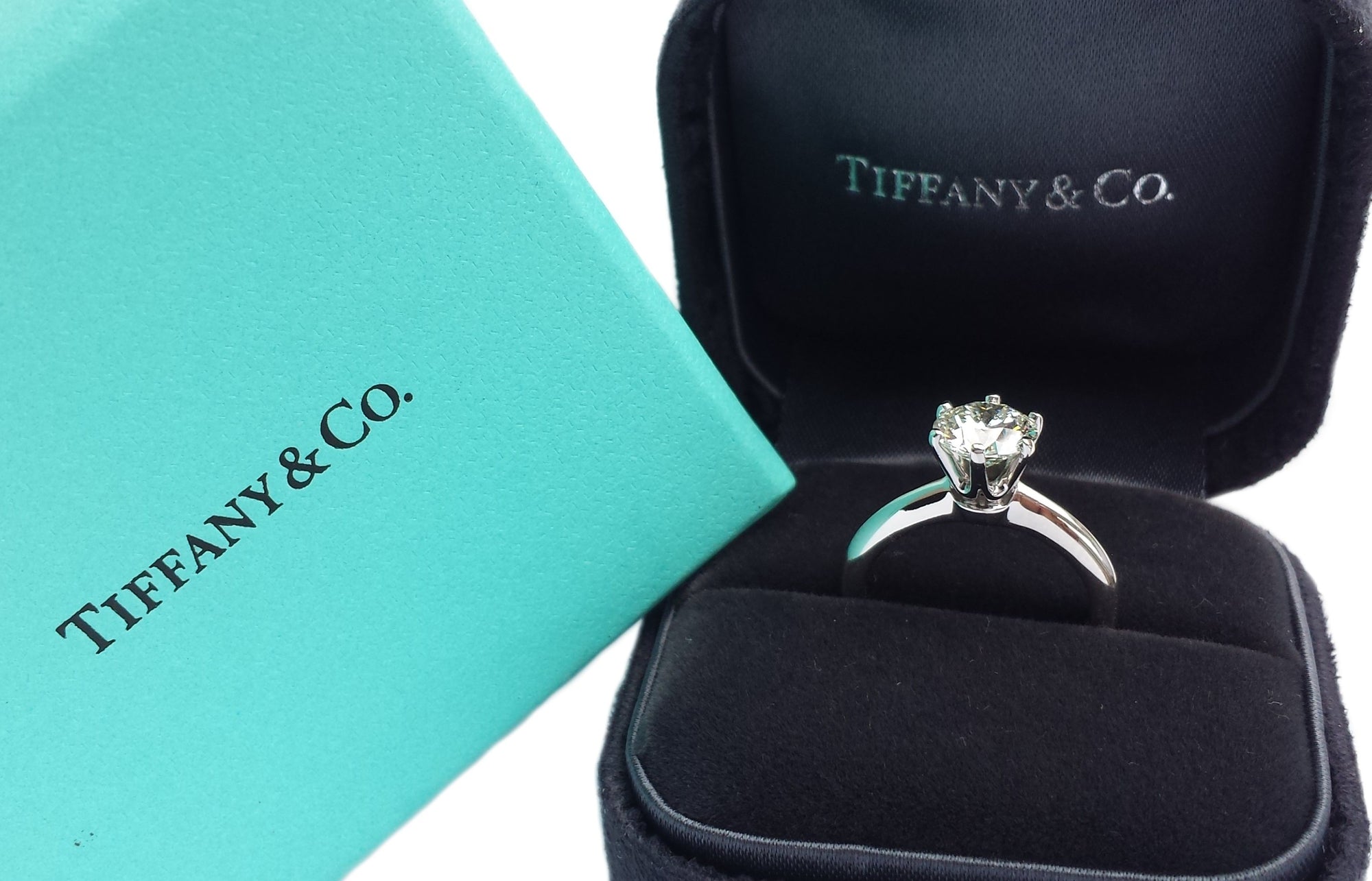 Tiffany & Co. 1.16ct H/VS2 Triple XXX Round Brilliant Diamond Engagement Ring