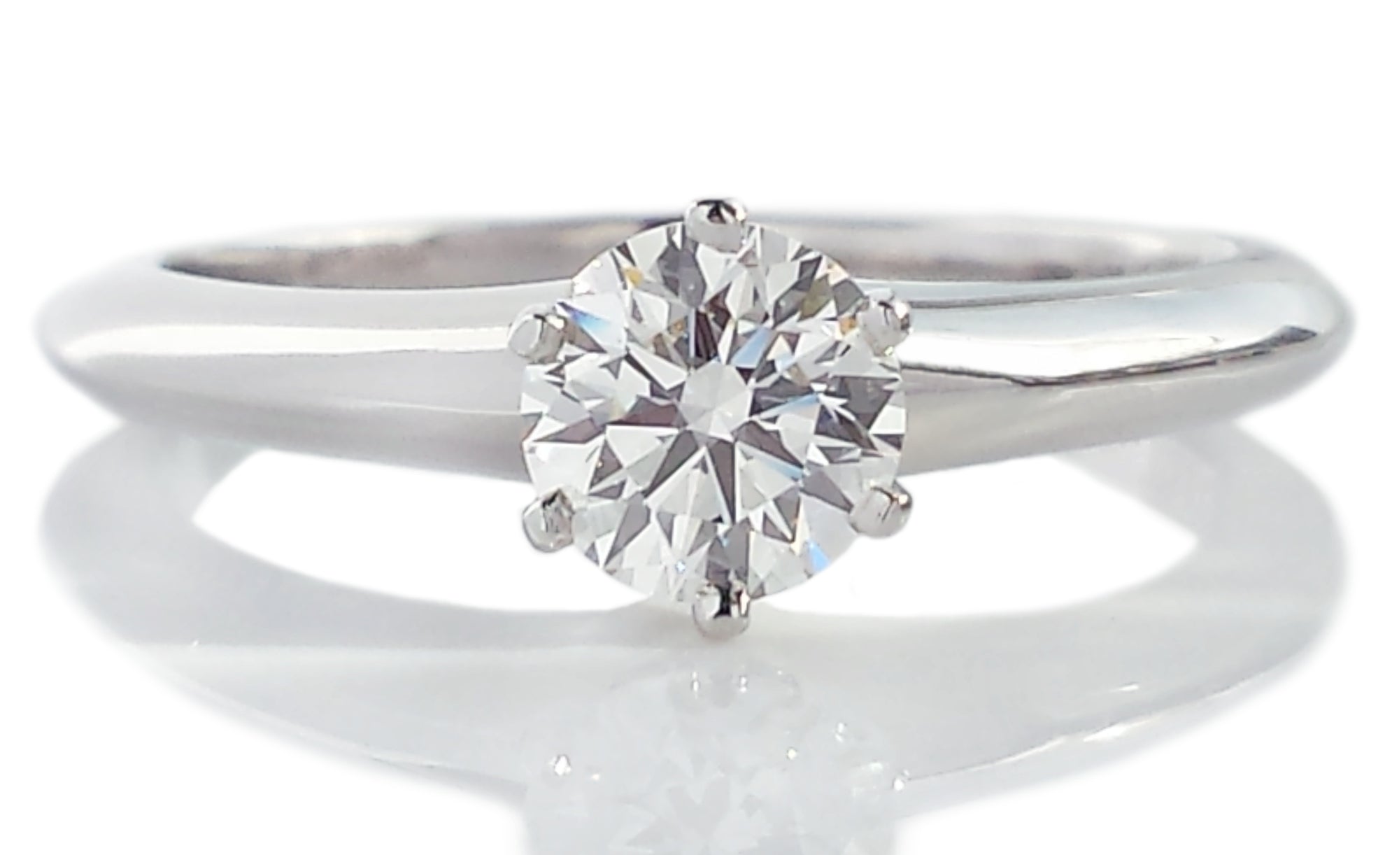 Tiffany & Co. 0.58ct G/VS1 Triple XXX Round Brilliant Diamond Engagement Ring