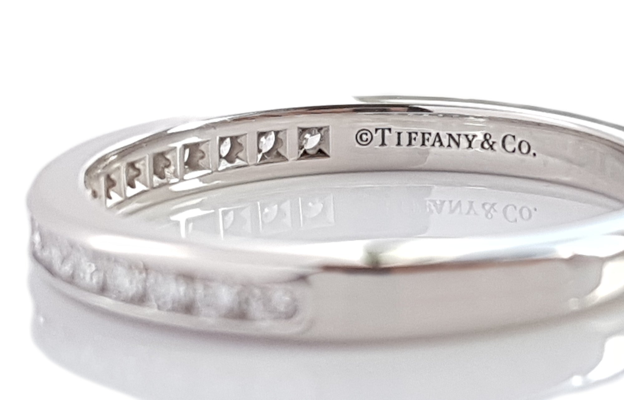 Tiffany & Co .24ct 2.5mm Round Brilliant Cut Diamond Channel Set Wedding Band SZ O