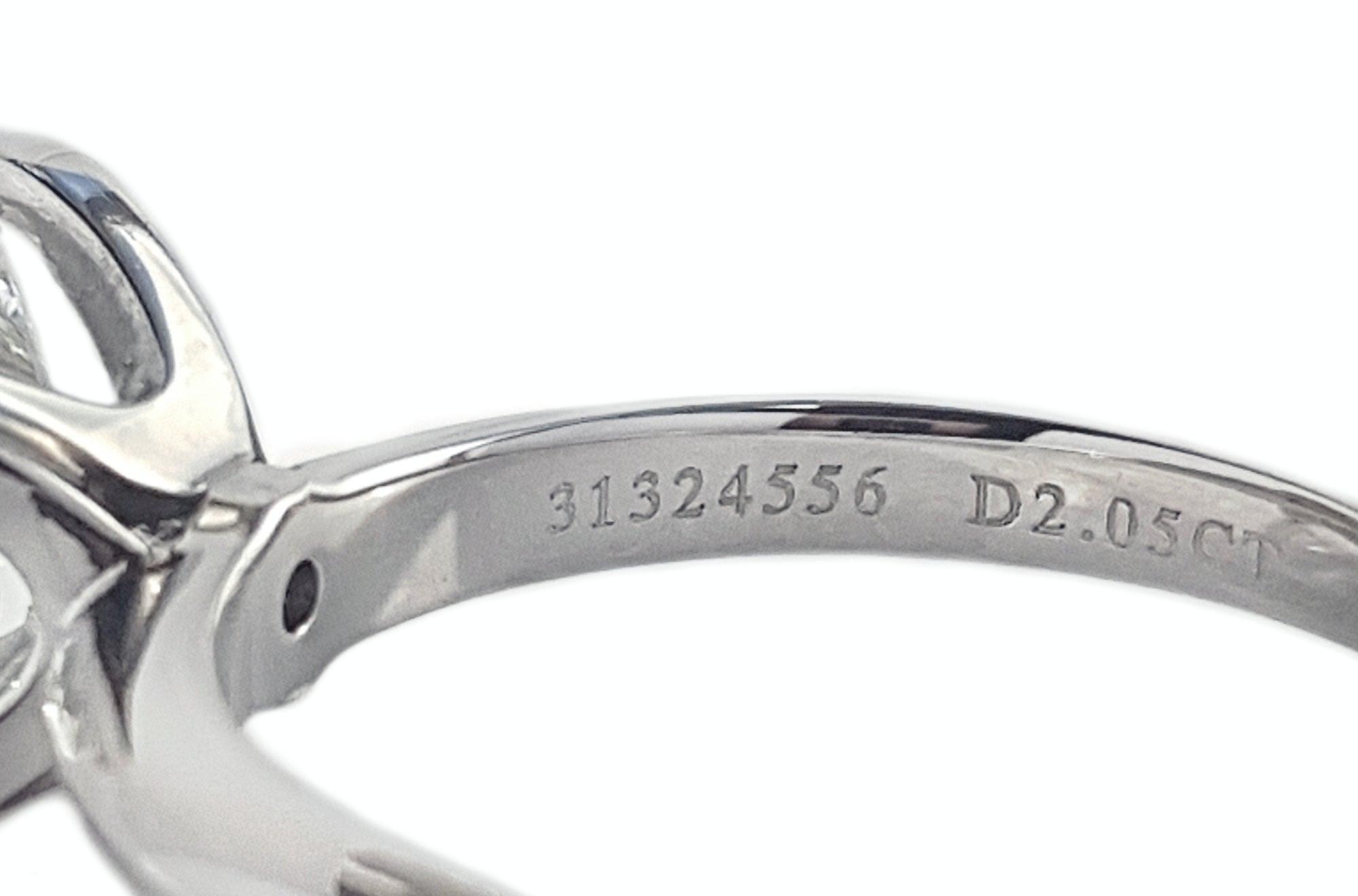 Tiffany & Co. 2.05ct G/VS1 Princess Cut Diamond Engagement Ring