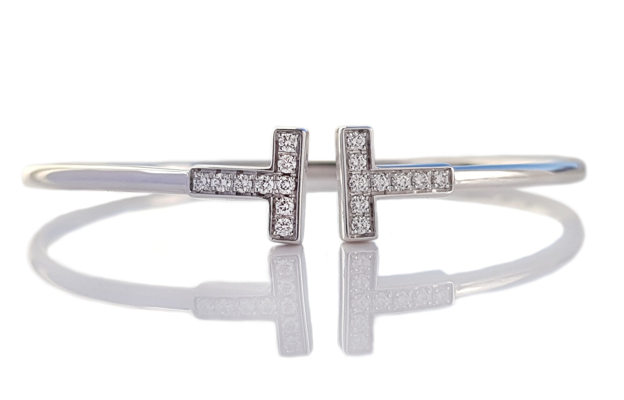 Tiffany & Co 750 White Gold Diamond Wire T Bracelet