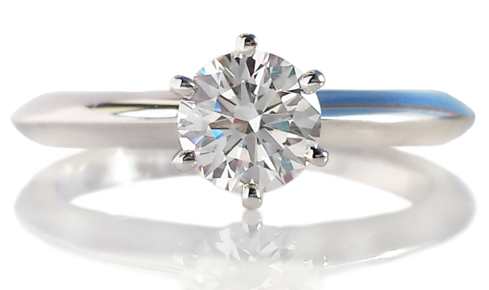 Tiffany & Co. 0.54ct G/VVS1 Round Brilliant Diamond Engagement Ring