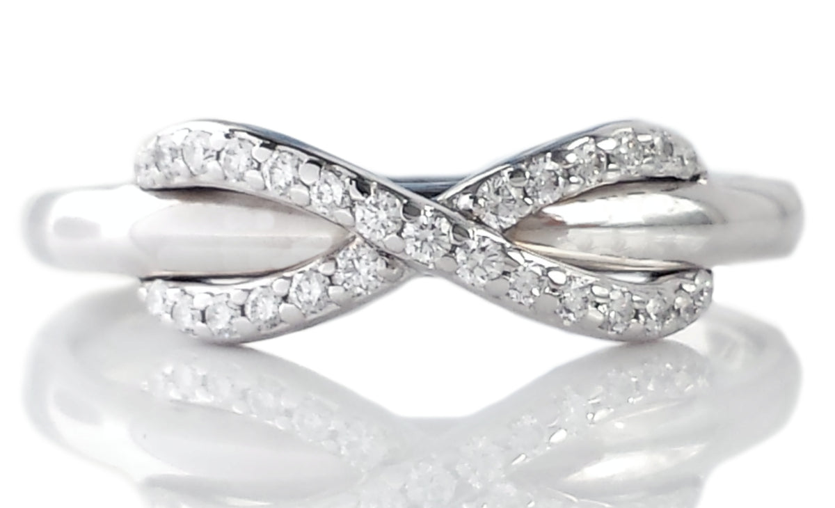 Tiffany & Co Infinity Diamond Ring 750 SZ O 1/2