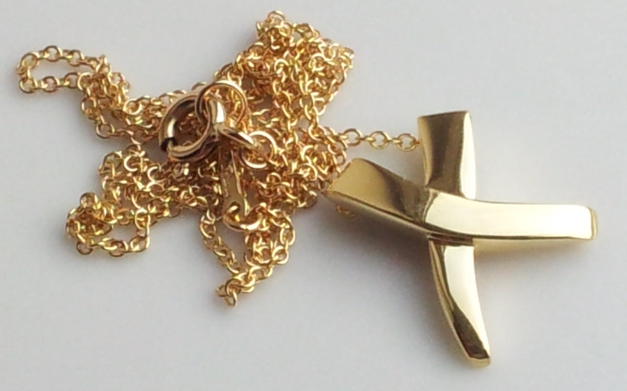 Paloma's Graffiti X earrings in 18k gold, mini. | Tiffany & Co.