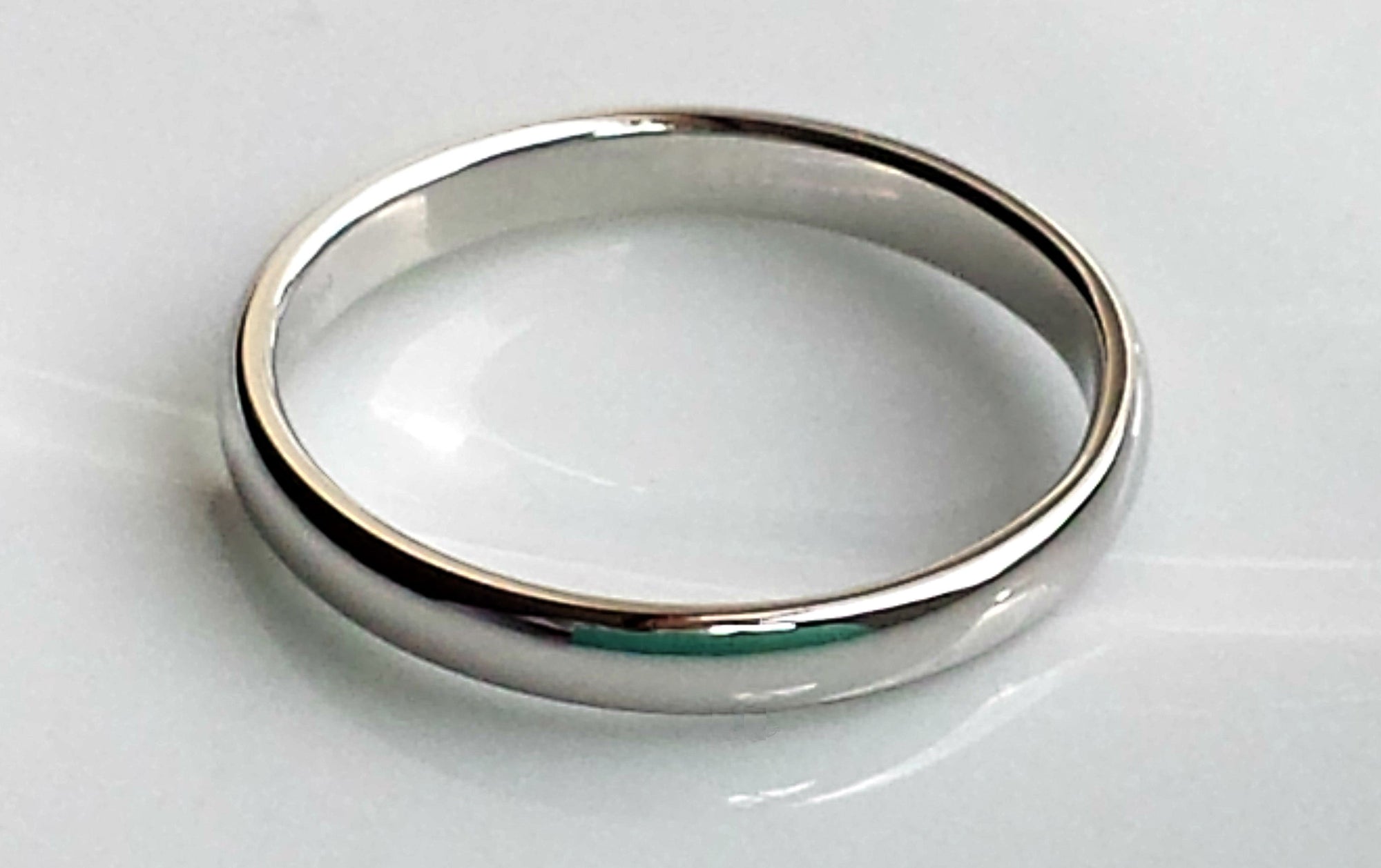Tiffany & Co. Lucida 3mm Platinum Wedding Ring Size U