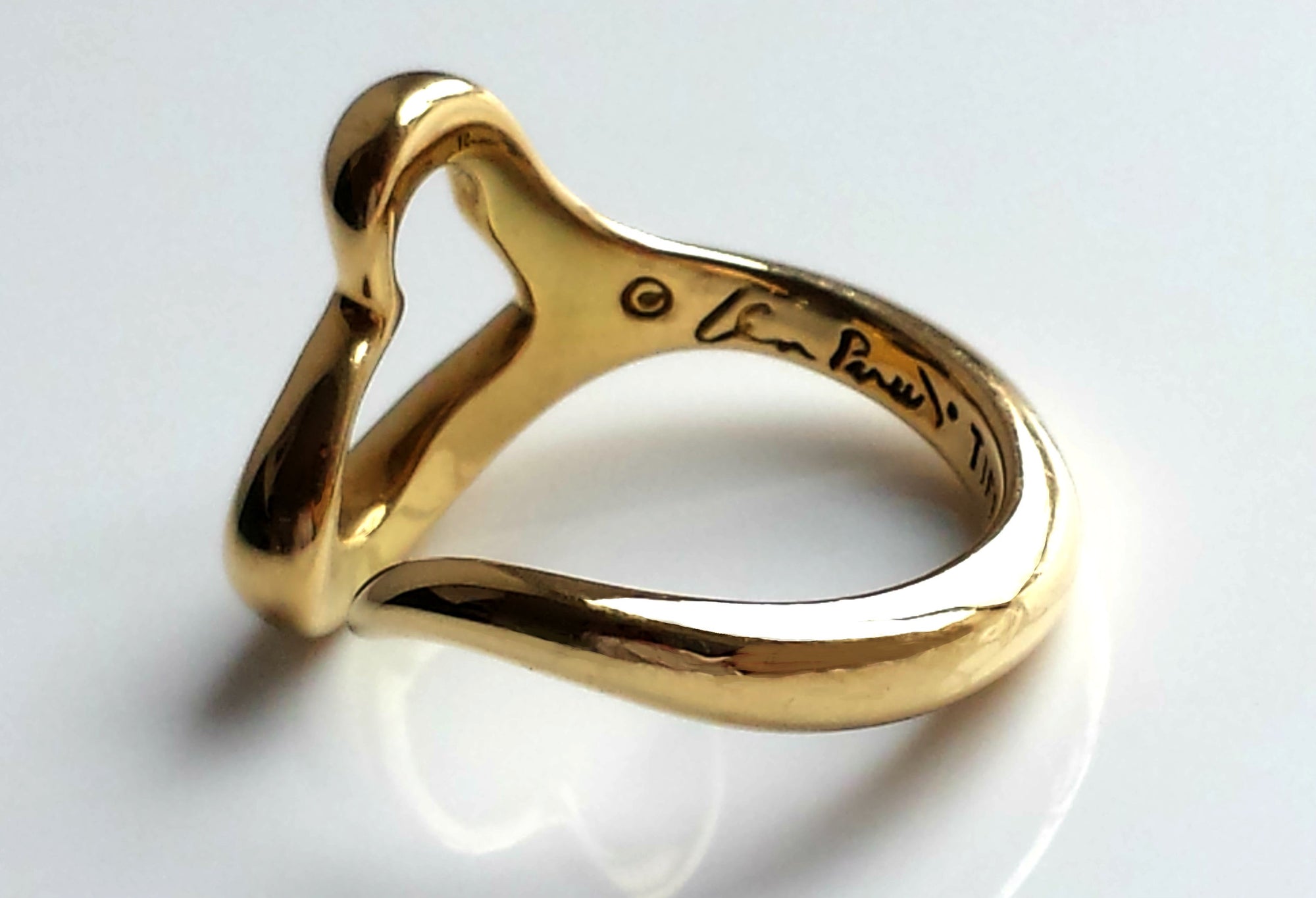 Tiffany & Co. 18k Ring, by Elsa Peretti, Size N (US 7)