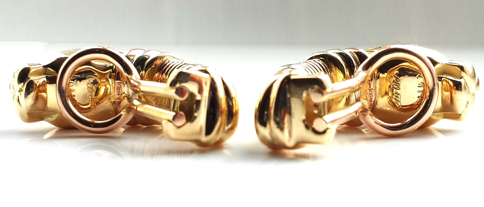 Sumptuous Cartier Panthere 18k Gold Earrings Clips
