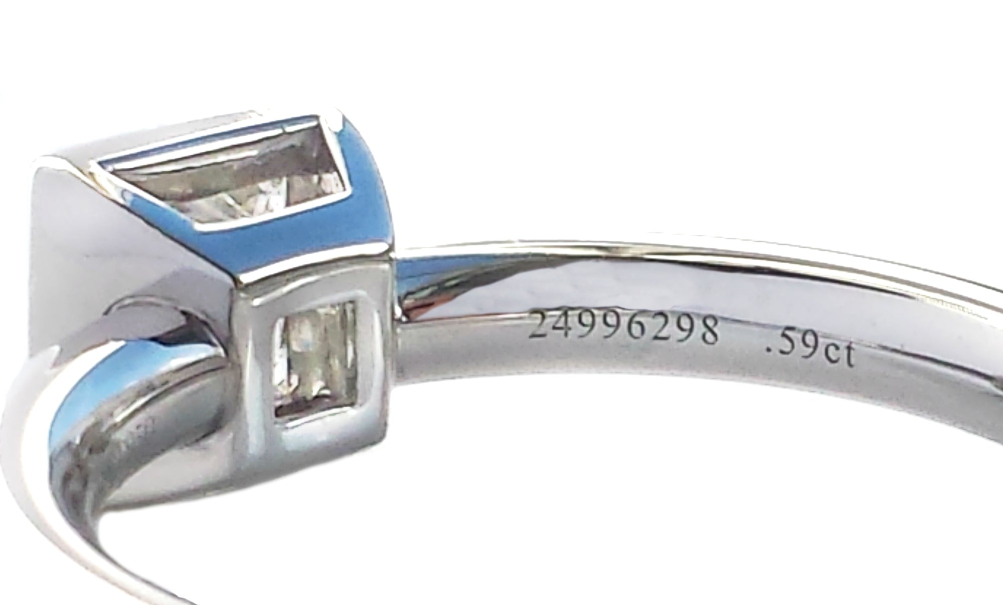 Tiffany & Co. 0.59ct E/VS1 Bezet Set Princess Cut Diamond Engagement Ring