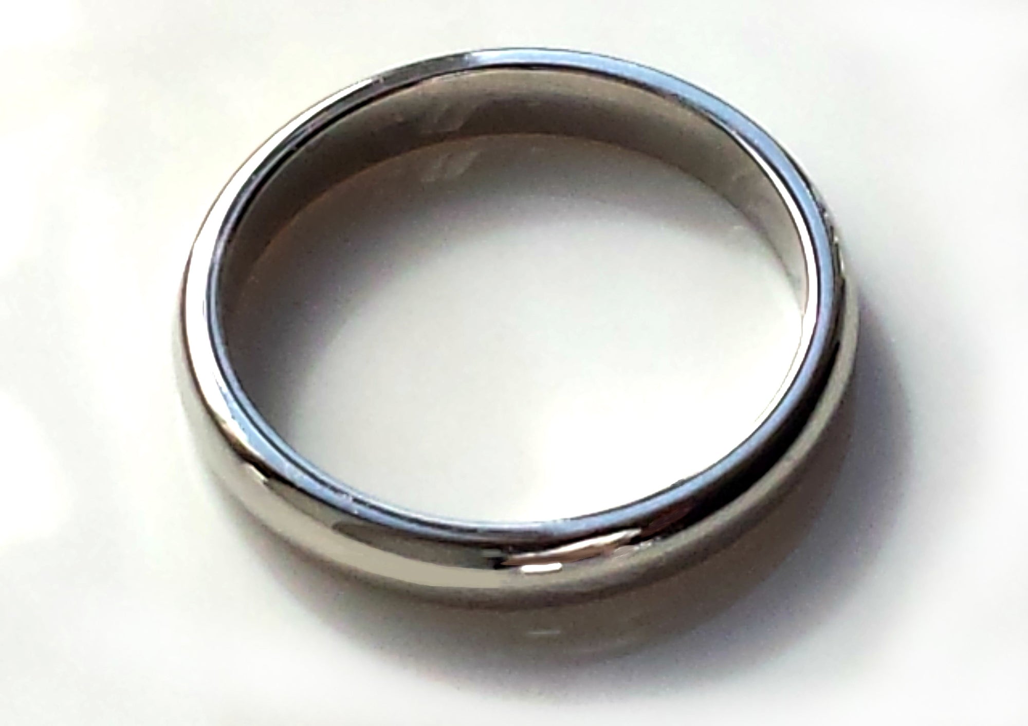 Tiffany & Co. Lucida 3mm Wedding Ring in Platinum