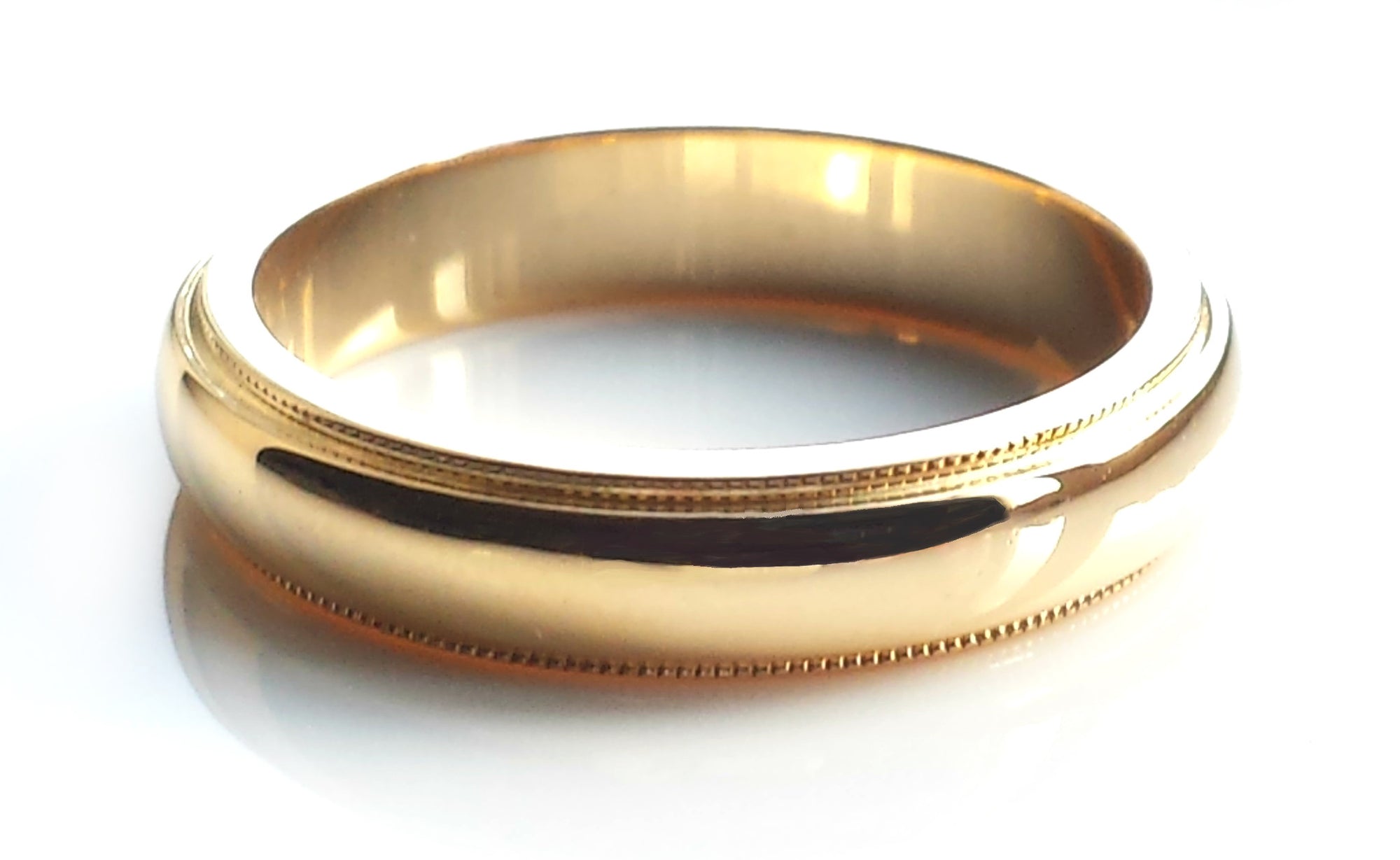Tiffany & Co. 4mm Millegrain Wedding Band in 18k Yellow Gold, Size L½