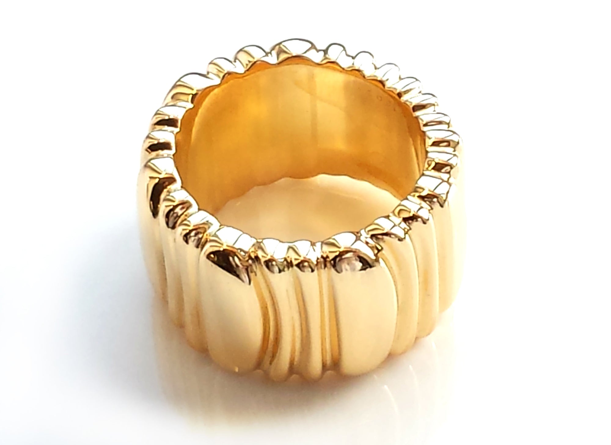 Vintage Cartier 1990s Casque D'or Ring in 18k Yellow Gold, Size 51