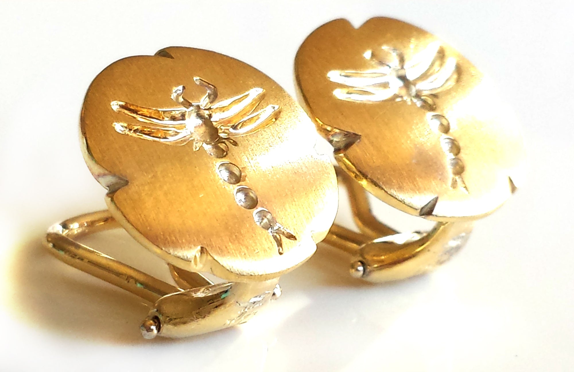 Vintage Tiffany & Co. 18k Yellow Gold Dragonfly Earrings – Clip Fastenings