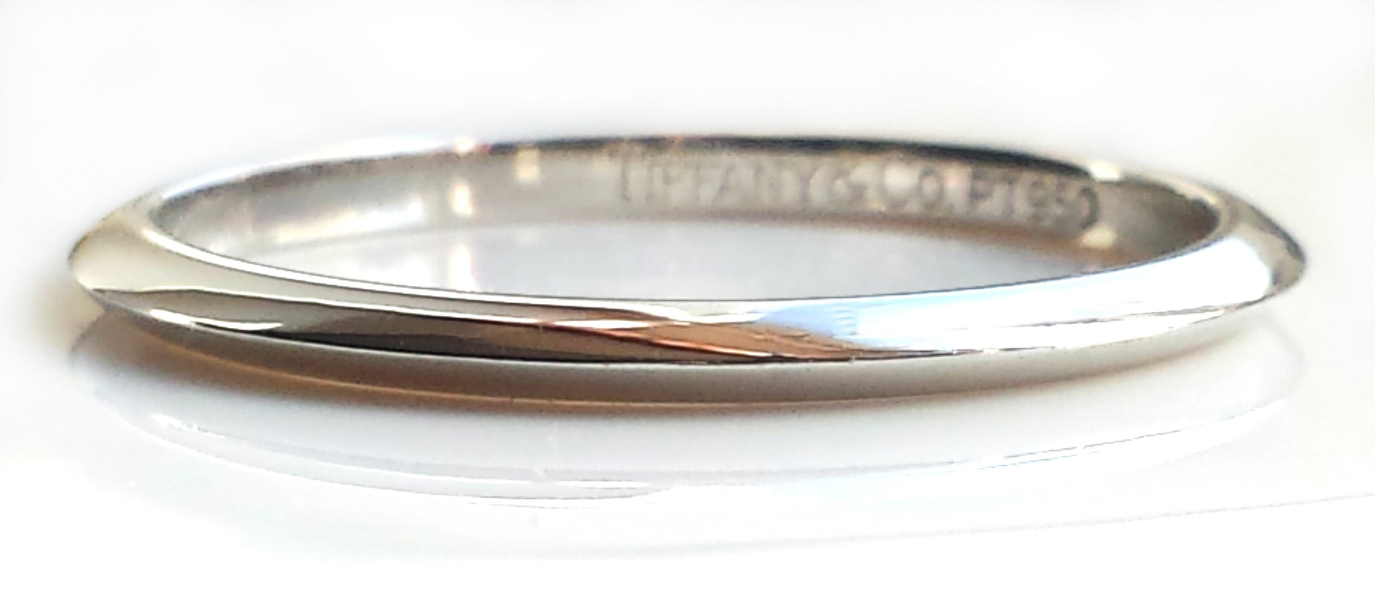 Tiffany & Co. Platinum Knife Edge Wedding Ring Size O
