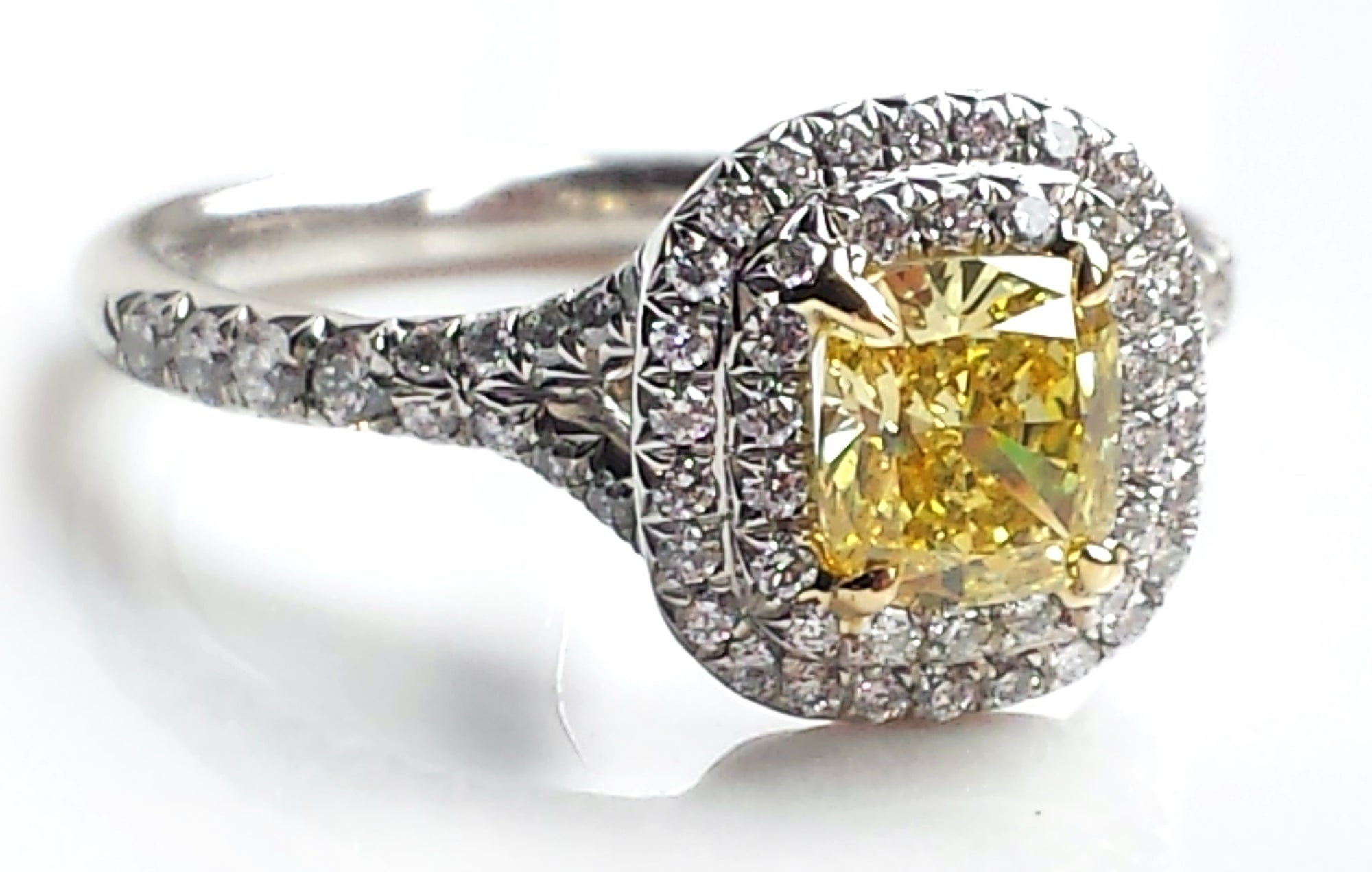Tiffany & Co. FI/VS1 1.06tcw Fancy Yellow Soleste Diamond Engagement Ring