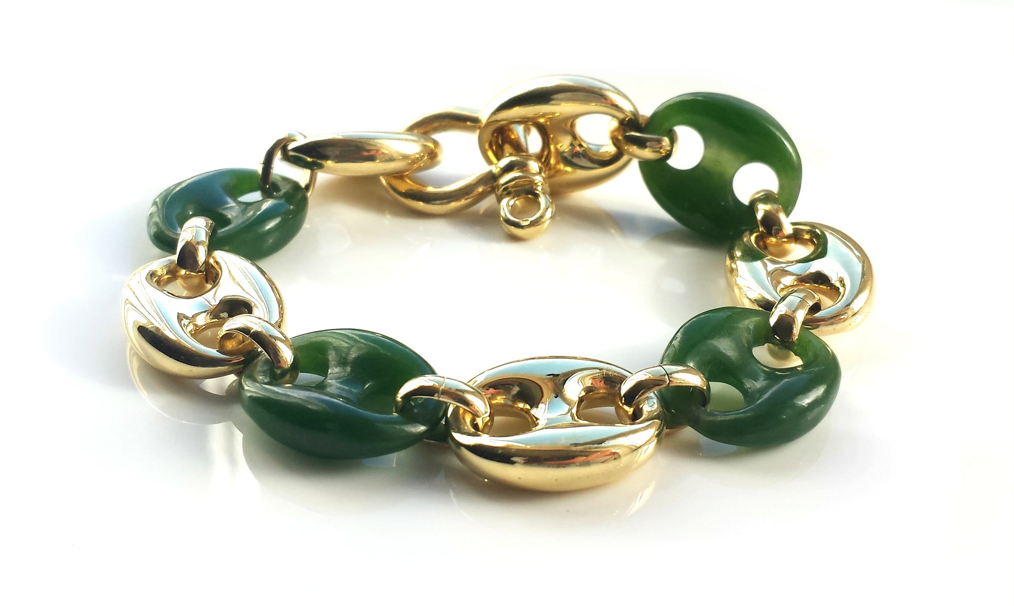 Vintage French 1970s Nephrite Jade 18k Gold Bracelet Oval Links